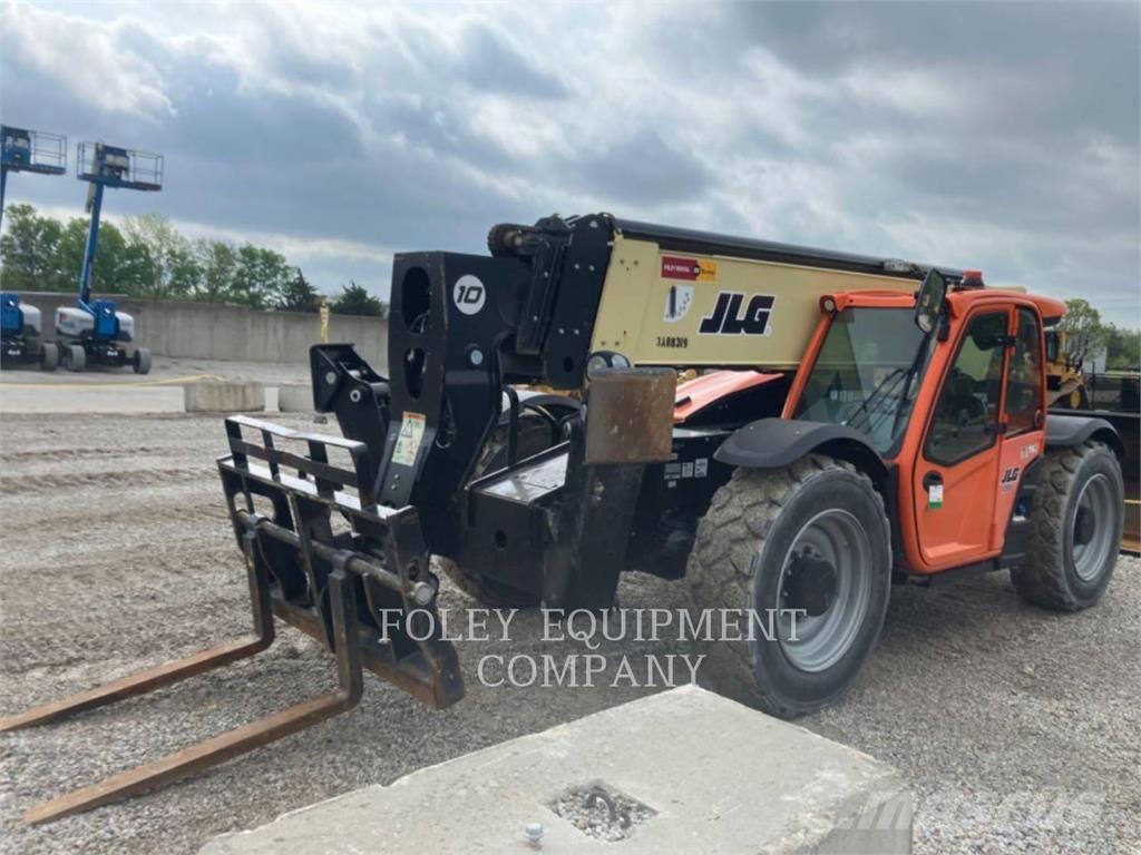 JLG 1055C Teleskoplastere
