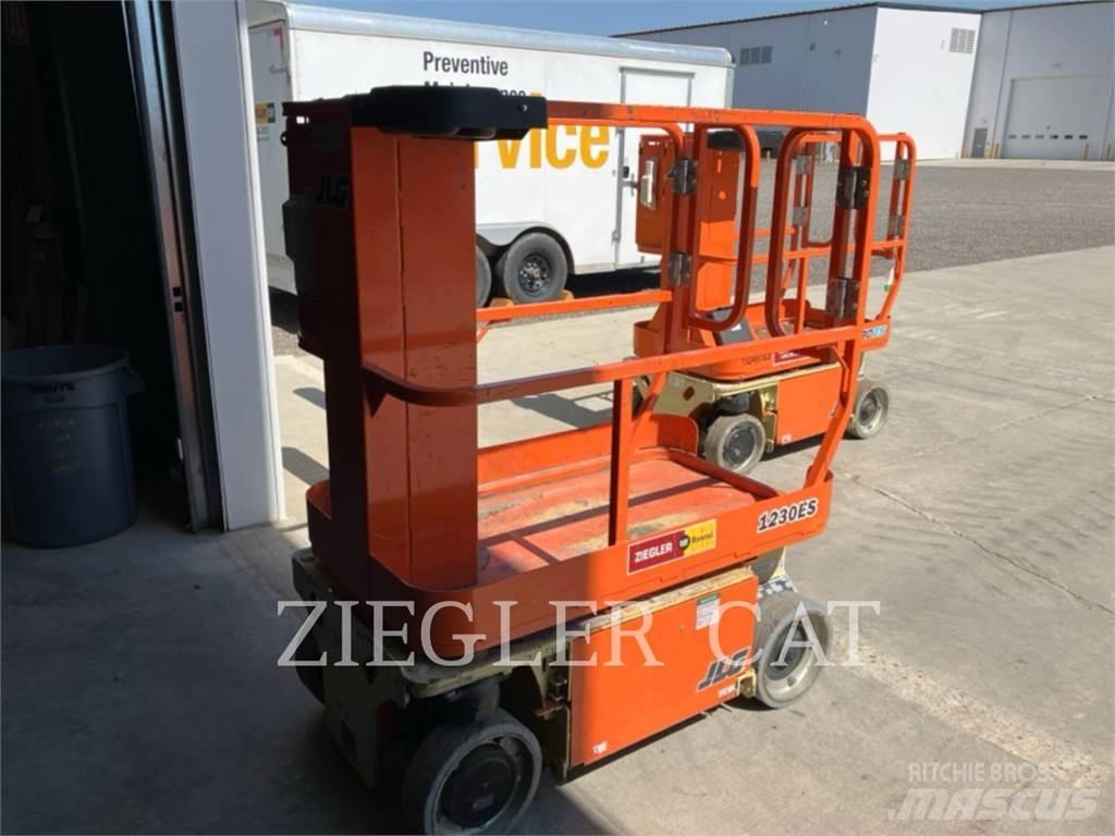 JLG 1230ES Sakselifter