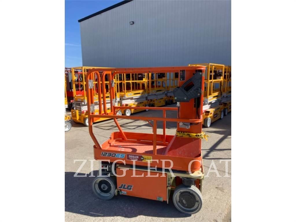 JLG 1230ES Sakselifter