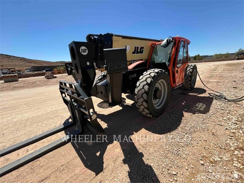 JLG 1255 Teleskoplastere