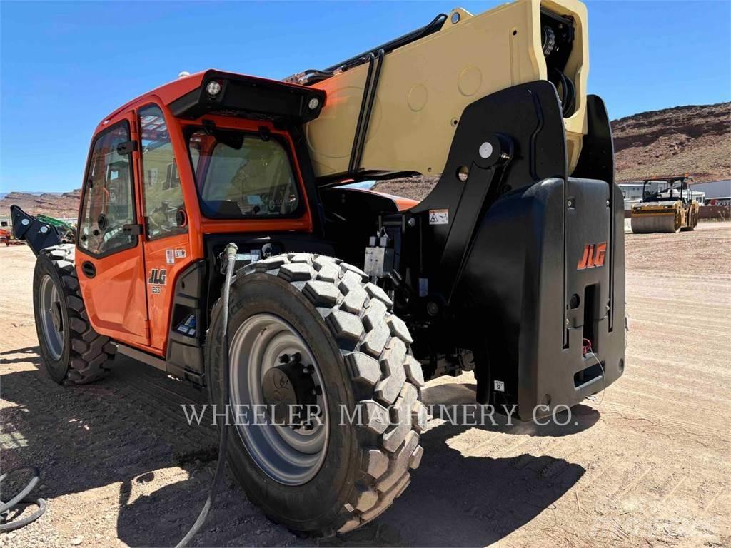 JLG 1255 Teleskoplastere