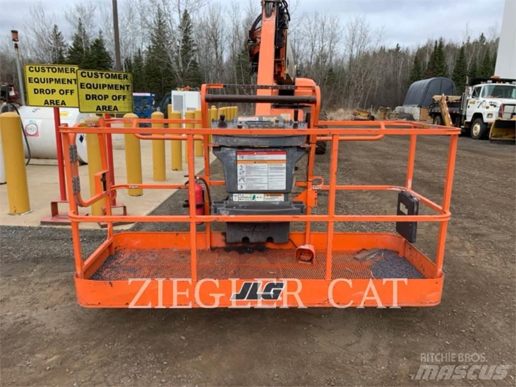 JLG 1350SJP Leddede bomlifter
