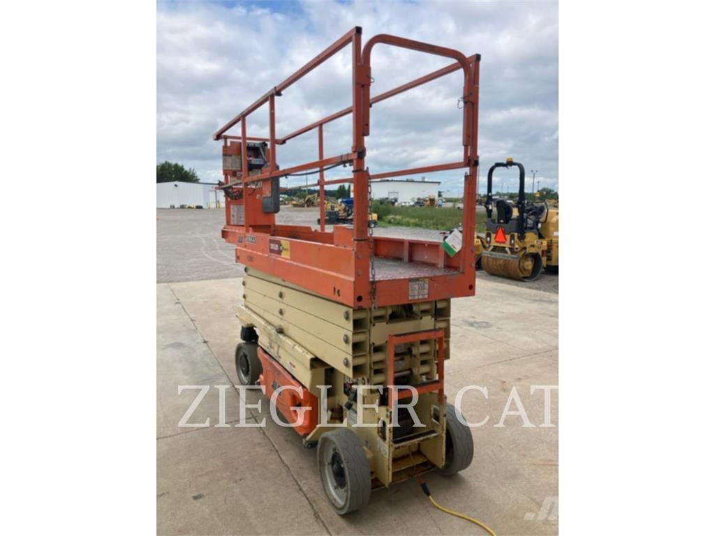 JLG 2632ES Sakselifter