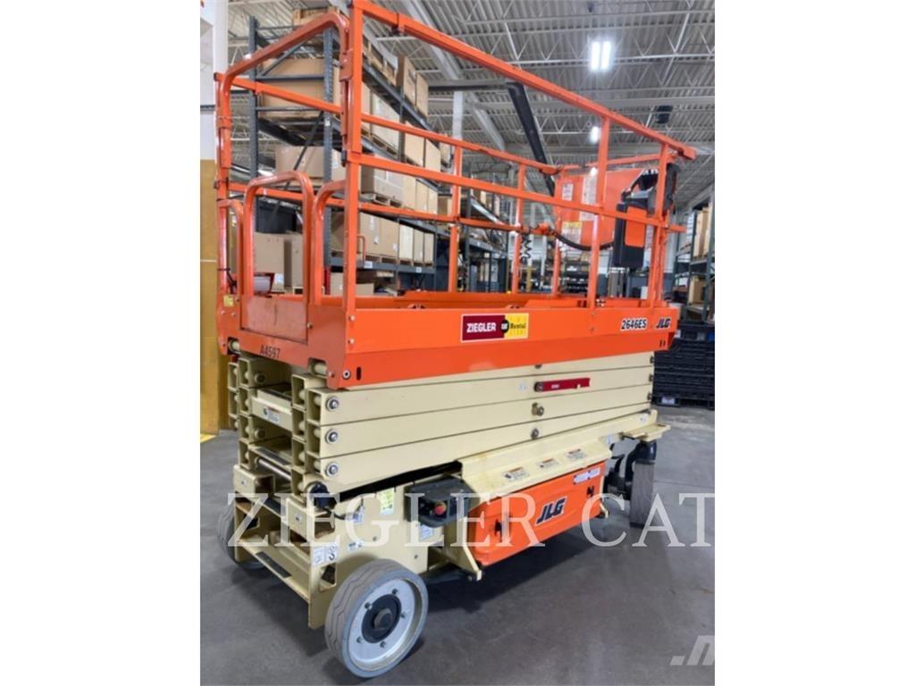 JLG 2646ES Sakselifter