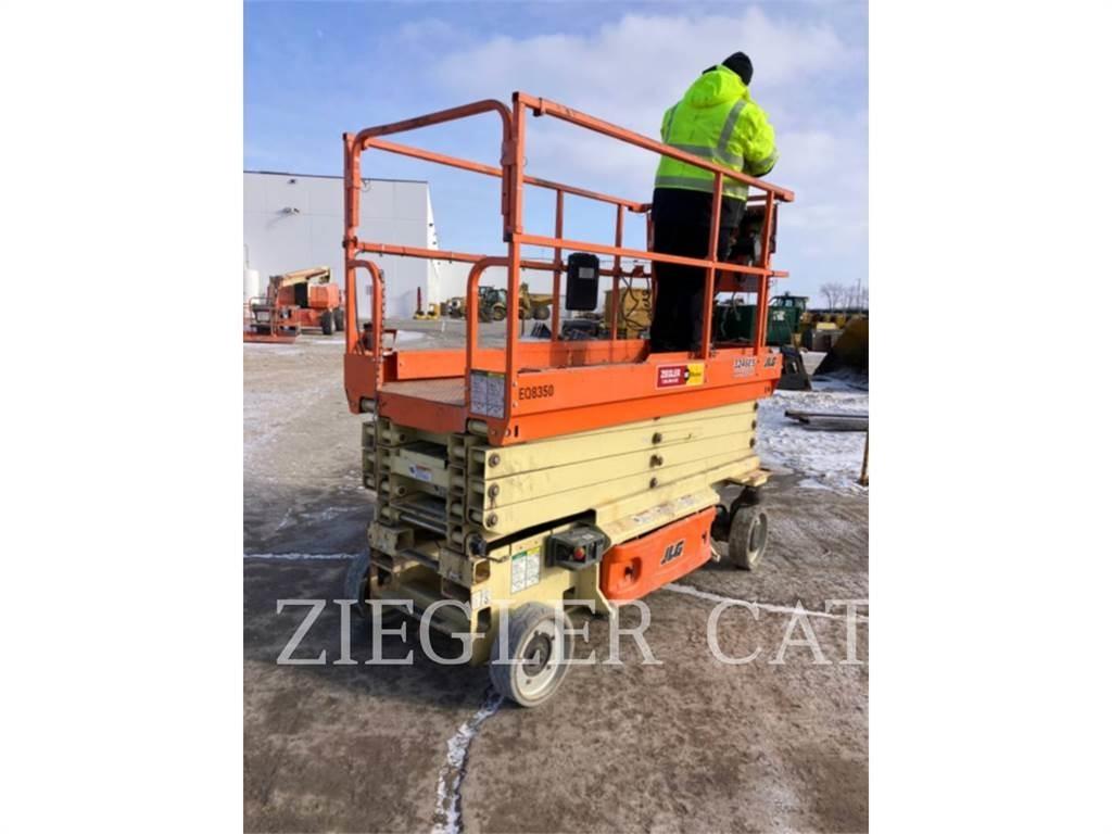 JLG 3246ES Sakselifter