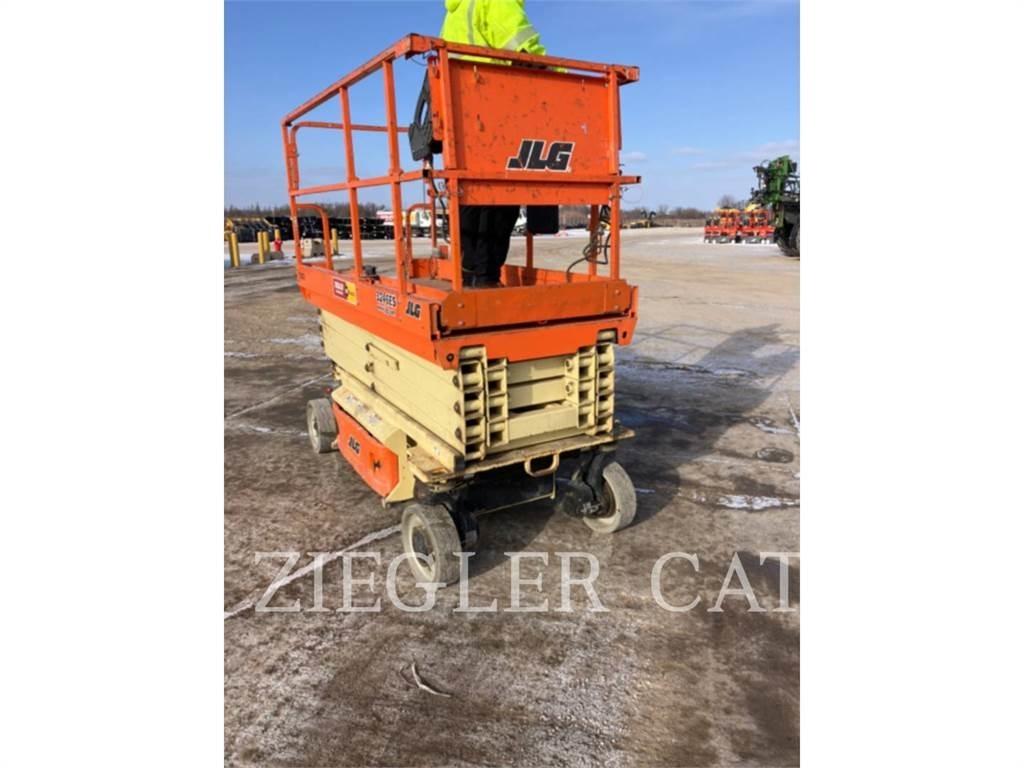 JLG 3246ES Sakselifter