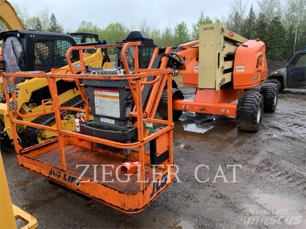 JLG 450AJ Leddede bomlifter