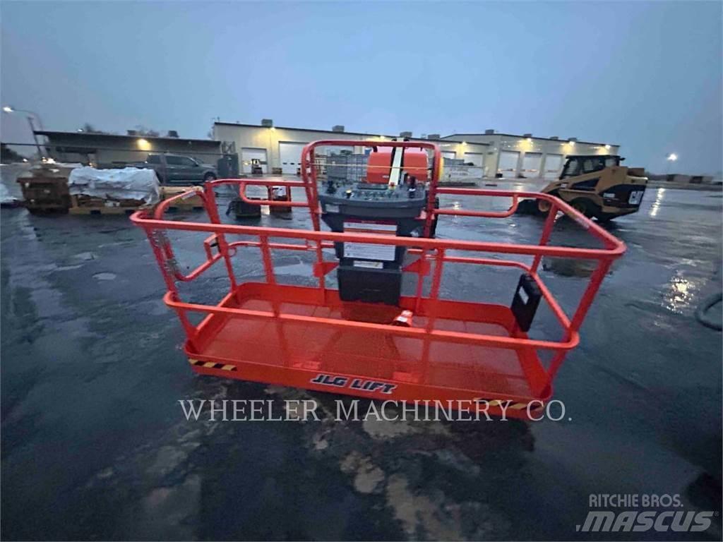 JLG 460SJ SP Leddede bomlifter