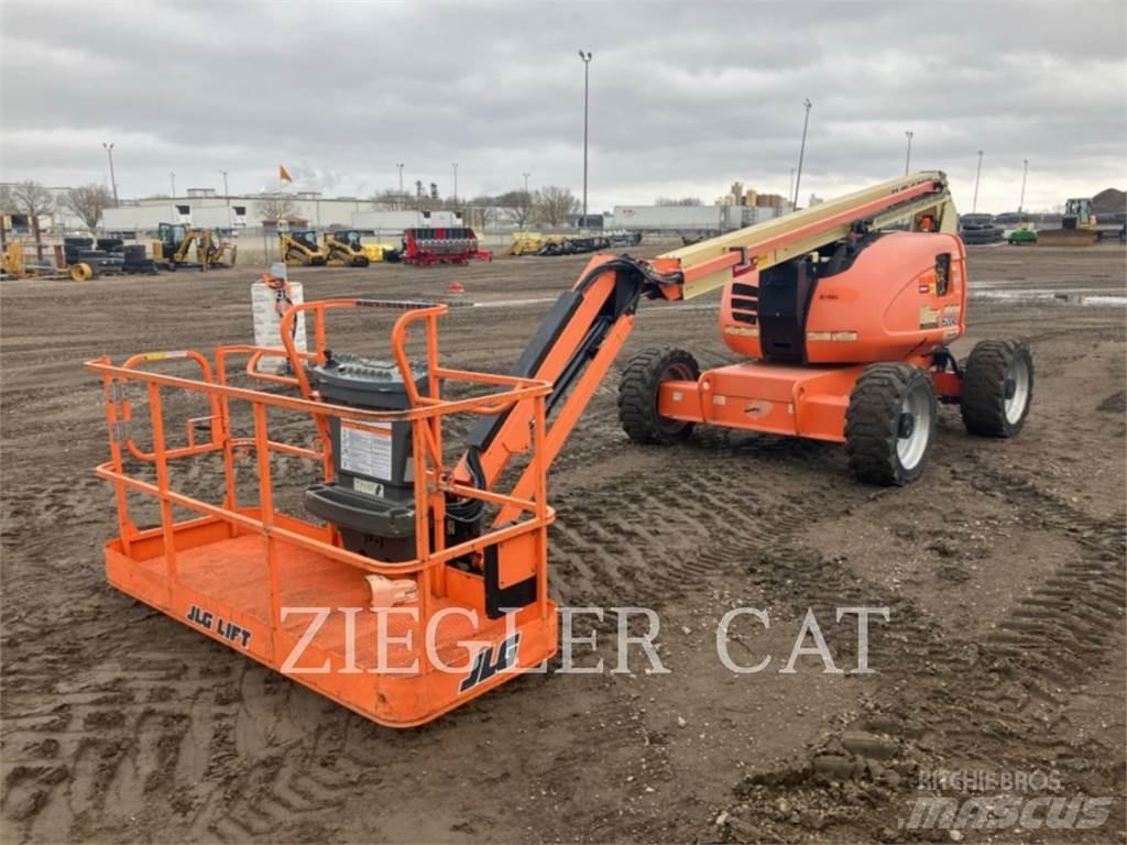 JLG 600AJ Leddede bomlifter
