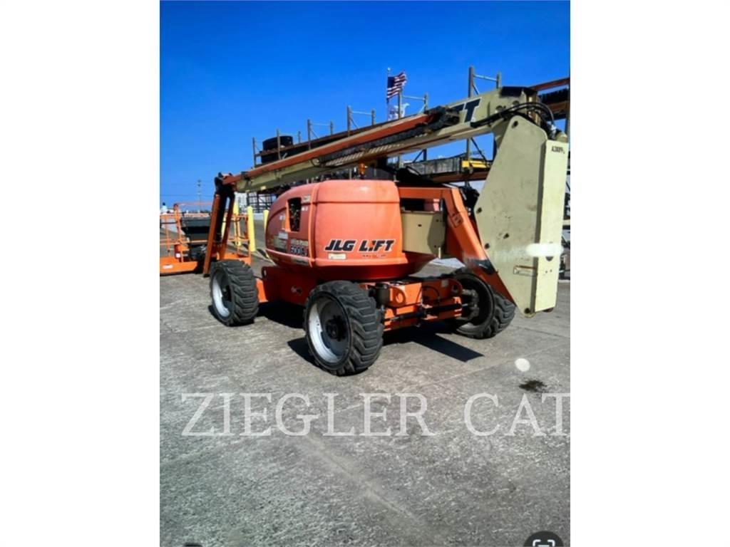 JLG 600AJ Leddede bomlifter