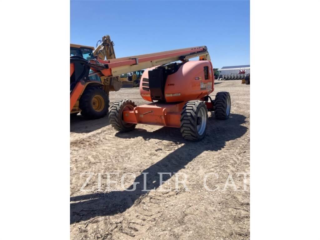 JLG 600AJ Leddede bomlifter