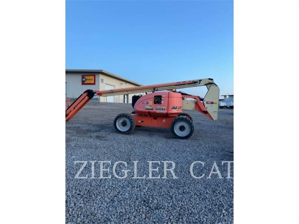 JLG 600AJ Leddede bomlifter