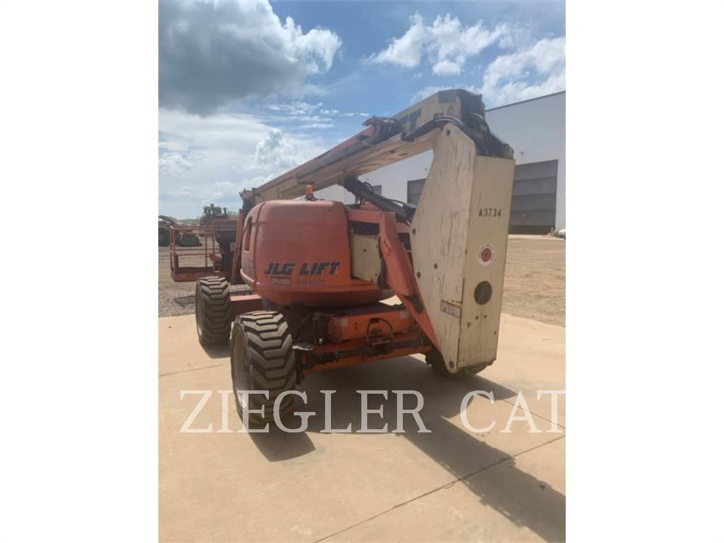 JLG 600AJ Leddede bomlifter