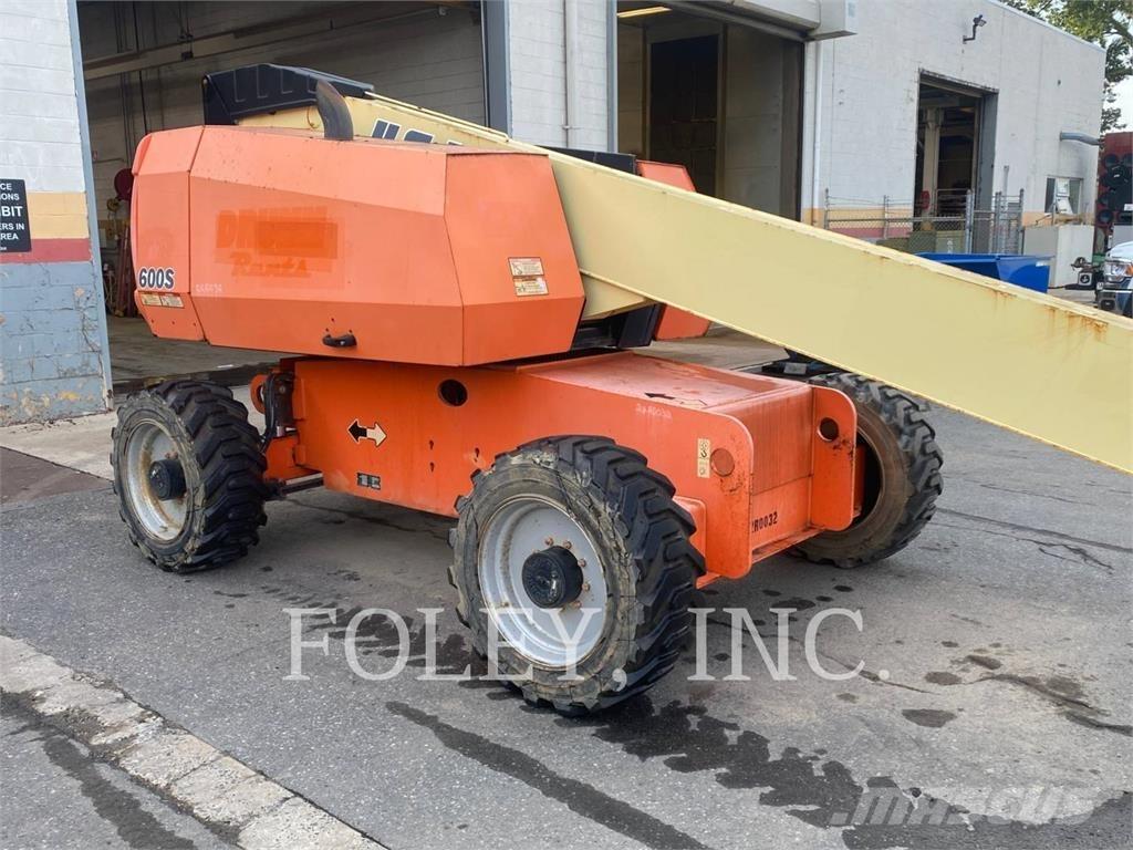 JLG 600S Leddede bomlifter