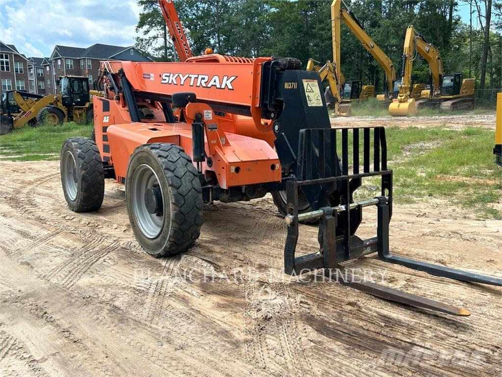 JLG 6042 Teleskoplastere