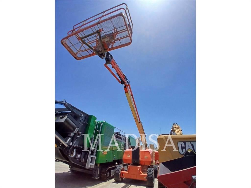 JLG 800 AJ Leddede bomlifter