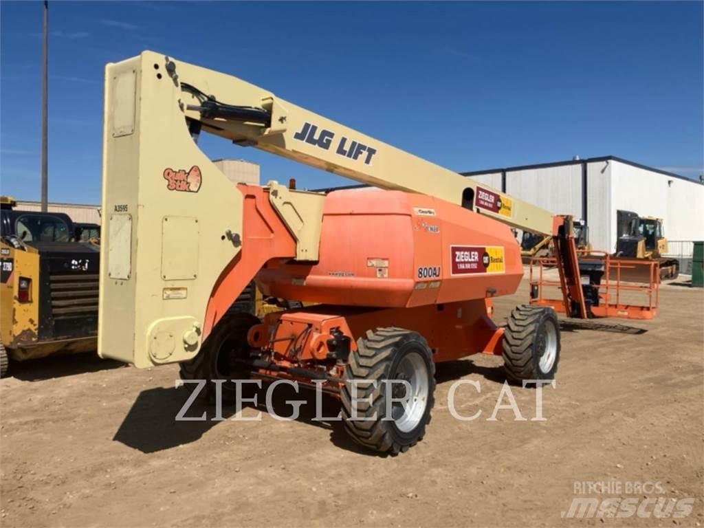 JLG 800AJ Leddede bomlifter