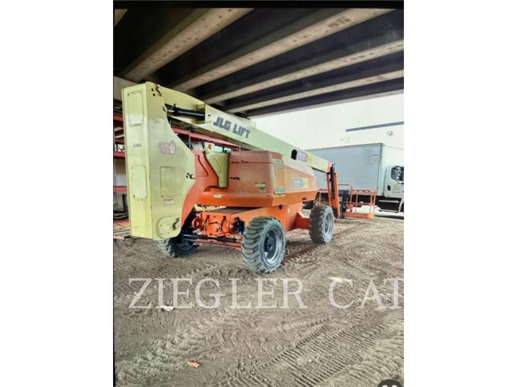 JLG 800AJ Leddede bomlifter