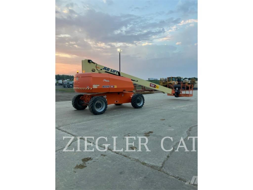 JLG 800S Leddede bomlifter