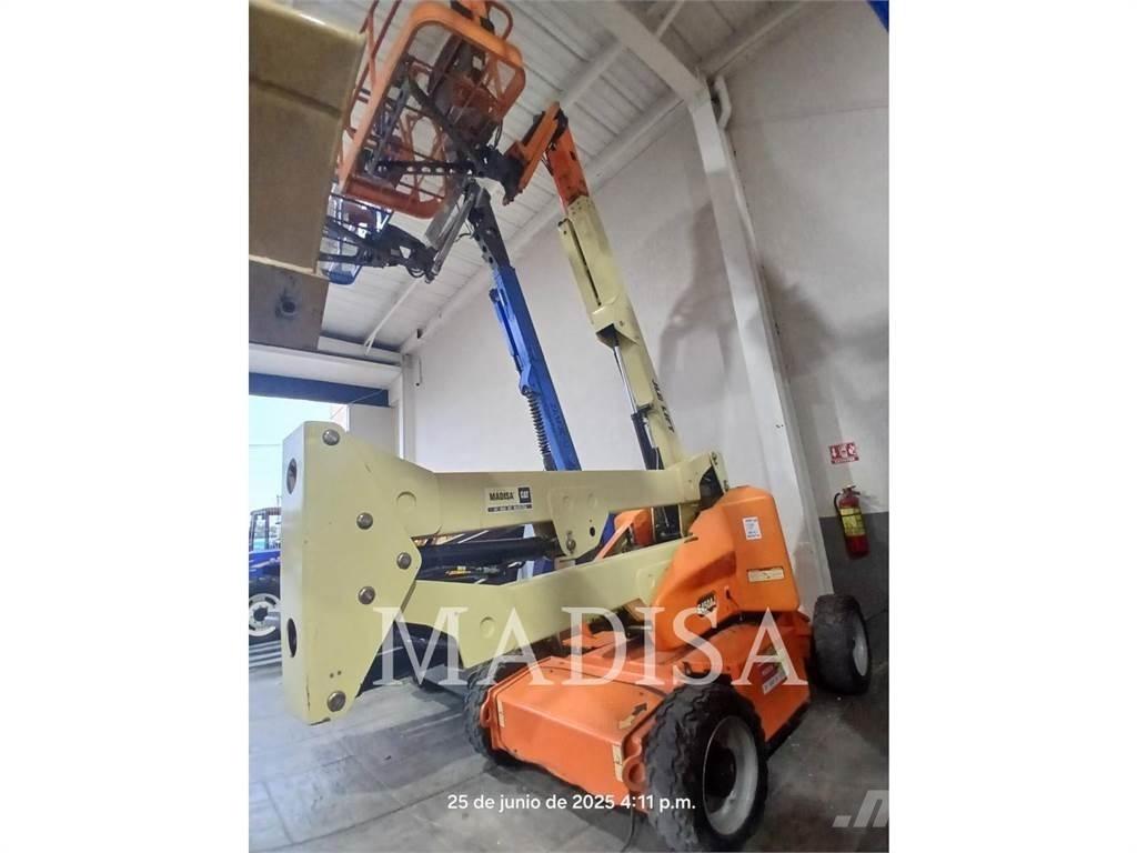 JLG E450AJ Andre personløftere og plattformer