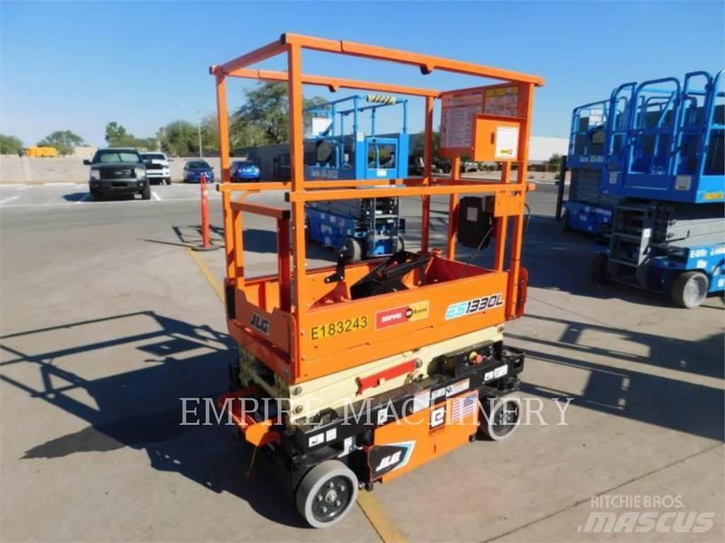 JLG ES1330L Leddede bomlifter