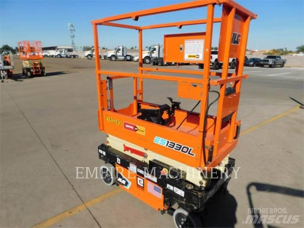 JLG ES1330L Leddede bomlifter