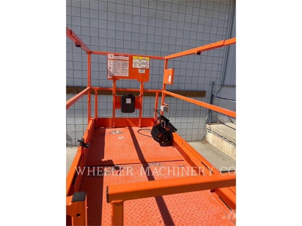JLG ES2646 Sakselifter