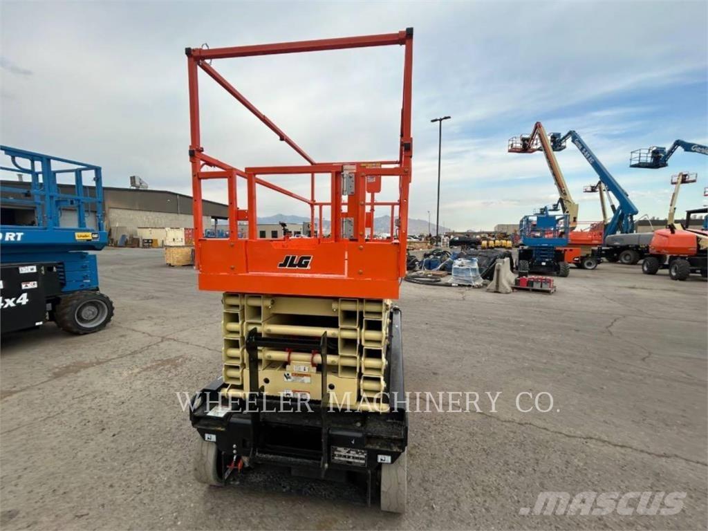JLG ES3246 Sakselifter