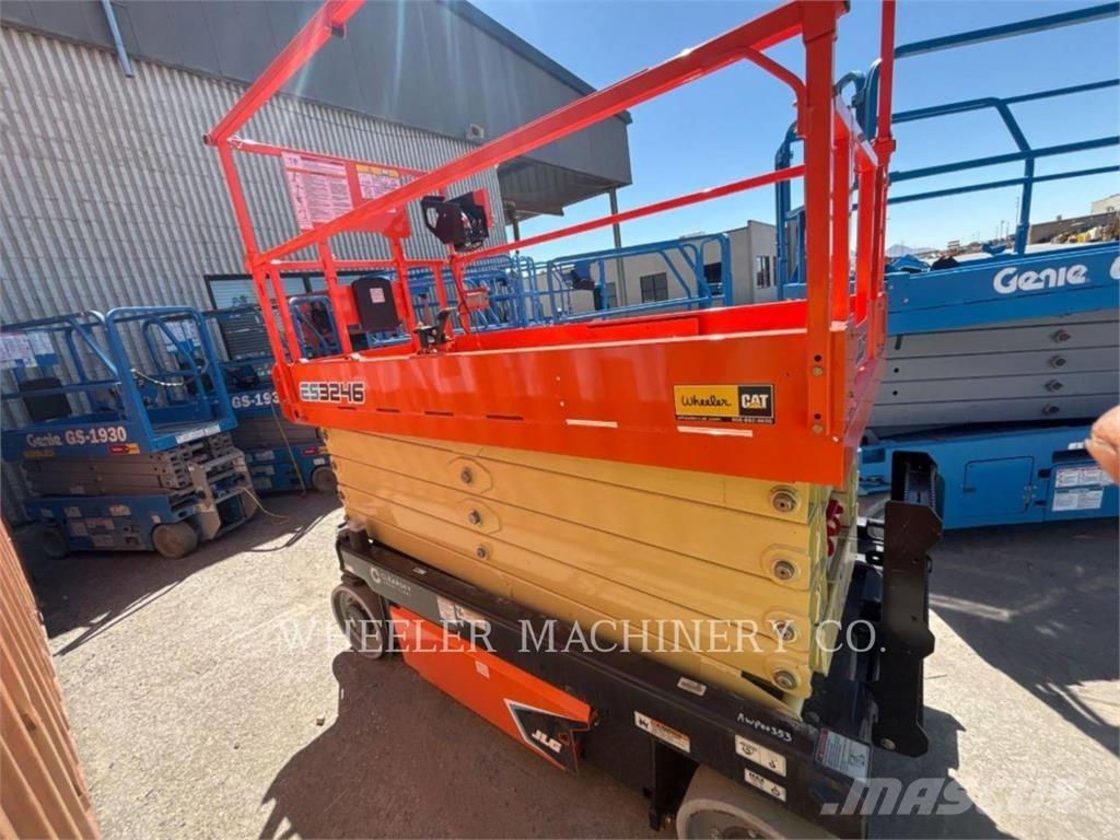 JLG ES3246 Sakselifter