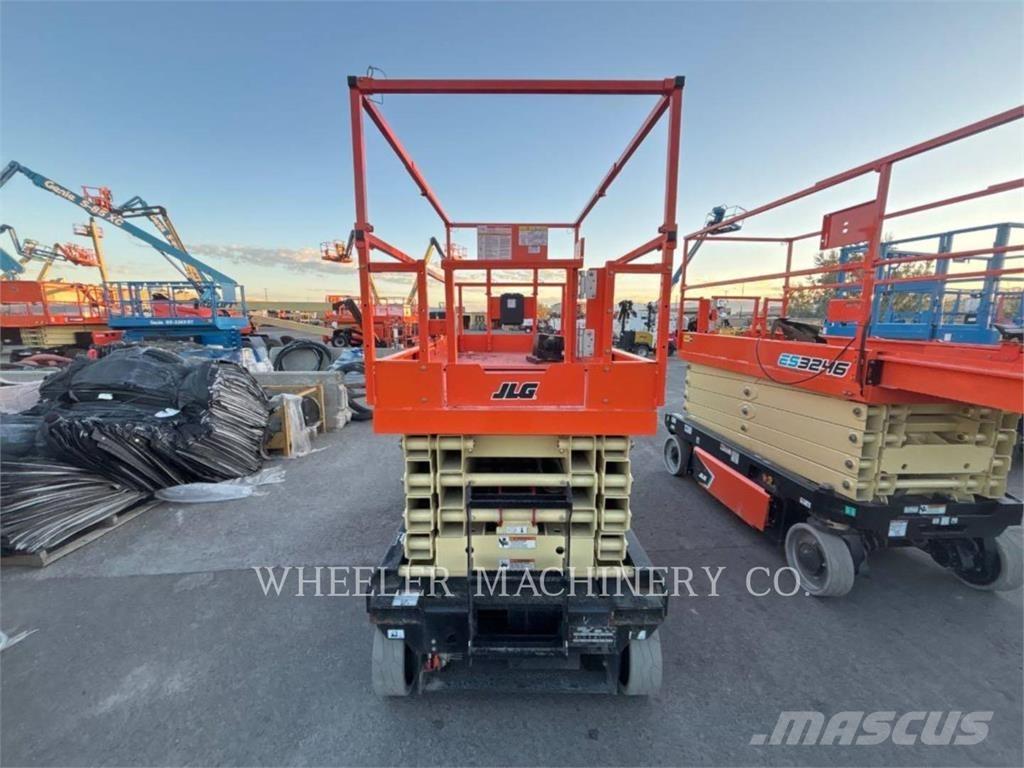JLG ES3246 Sakselifter