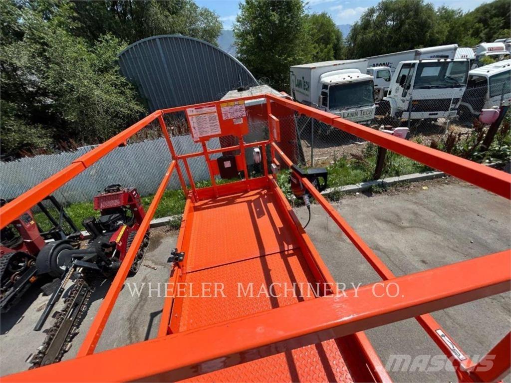 JLG ES3246 Sakselifter