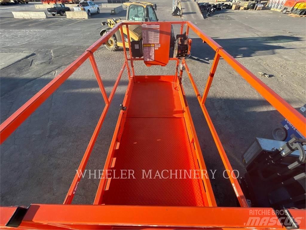 JLG R4045 Sakselifter