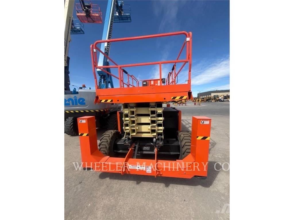 JLG RT4394 Sakselifter