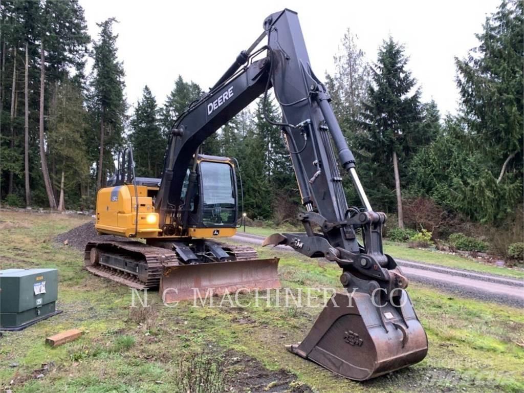 John Deere 130G Beltegraver