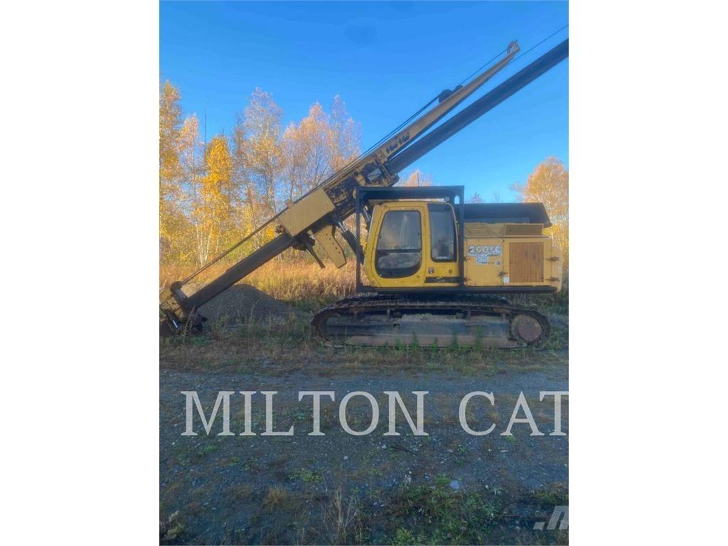 John Deere 200 LC Anlegg - Annet