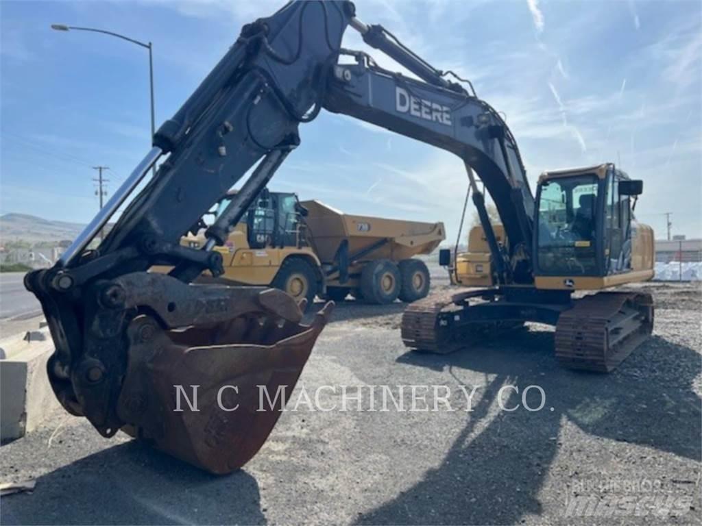 John Deere 210G Beltegraver
