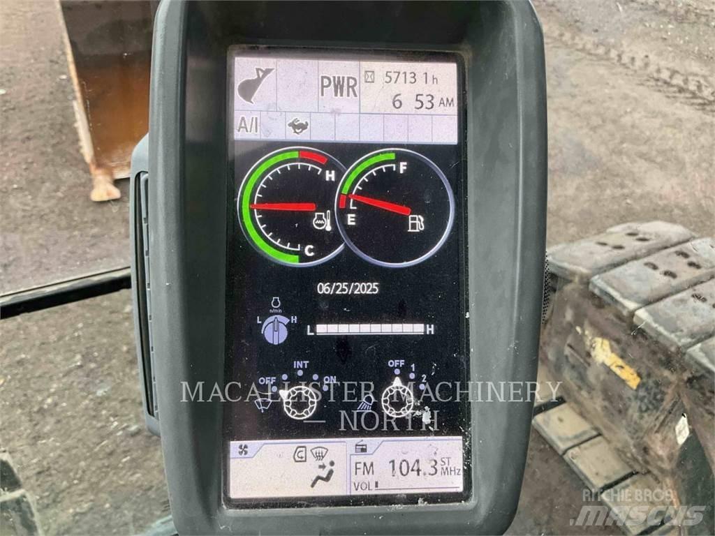 John Deere 210G Beltegraver