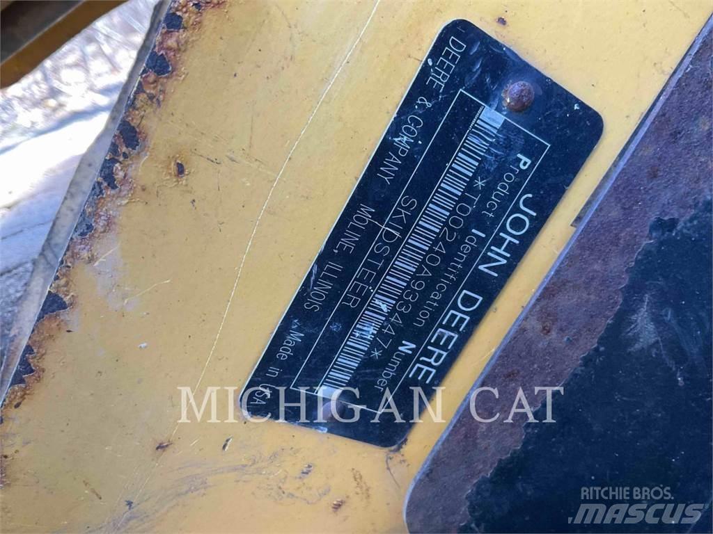 John Deere 240 Kompaktlastere