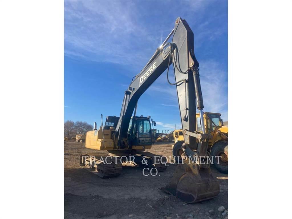 John Deere 250G Beltegraver