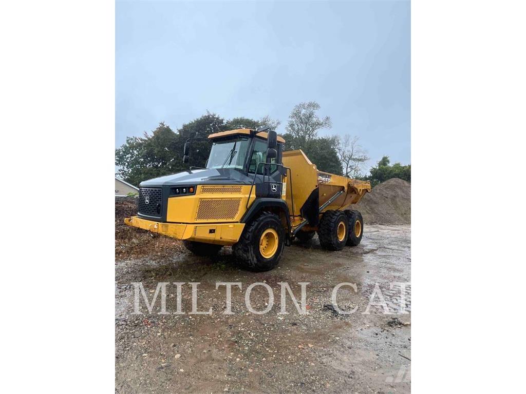 John Deere 260E Rammestyrte Dumpere