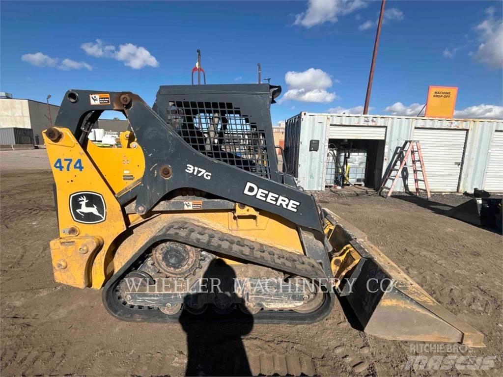 John Deere 317G CTL Beltelastere