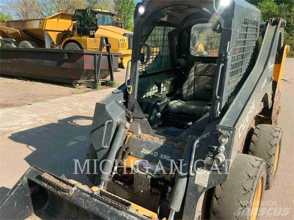 John Deere 318G Kompaktlastere
