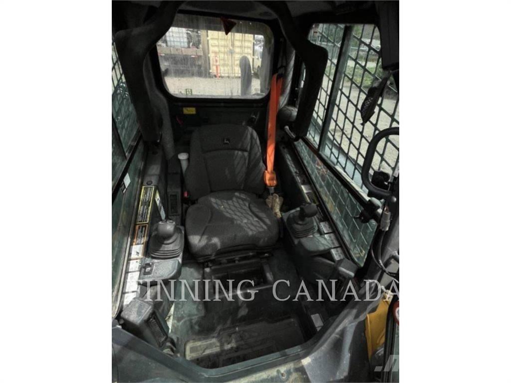John Deere 324G Kompaktlastere