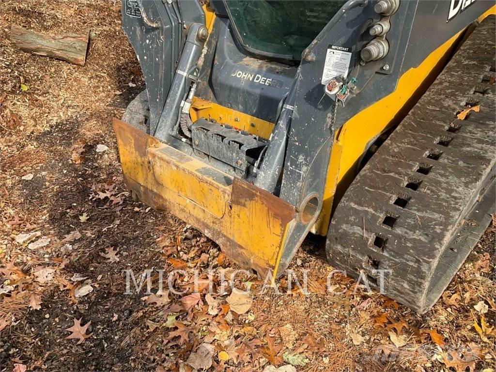 John Deere 325G Beltelastere