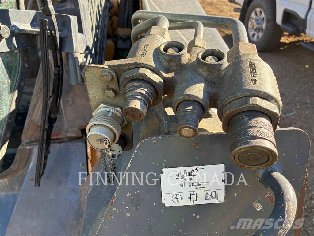 John Deere 333E Beltelastere