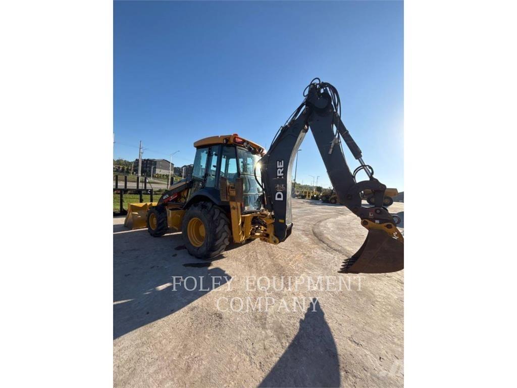 John Deere 410L Traktorgravere
