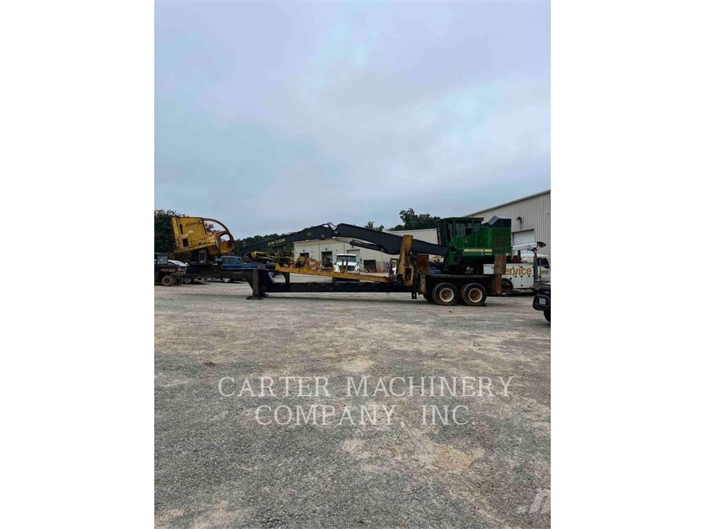 John Deere 437E Knuckleboom lastere