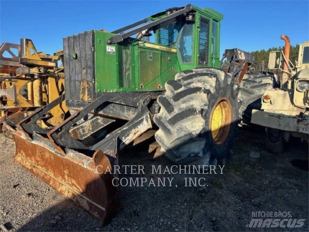 John Deere 848H Stammelunner