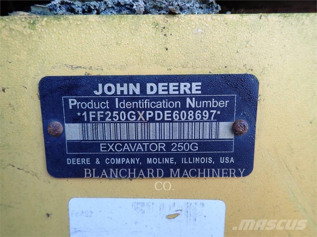 John Deere & CO. 250G LC Beltegraver