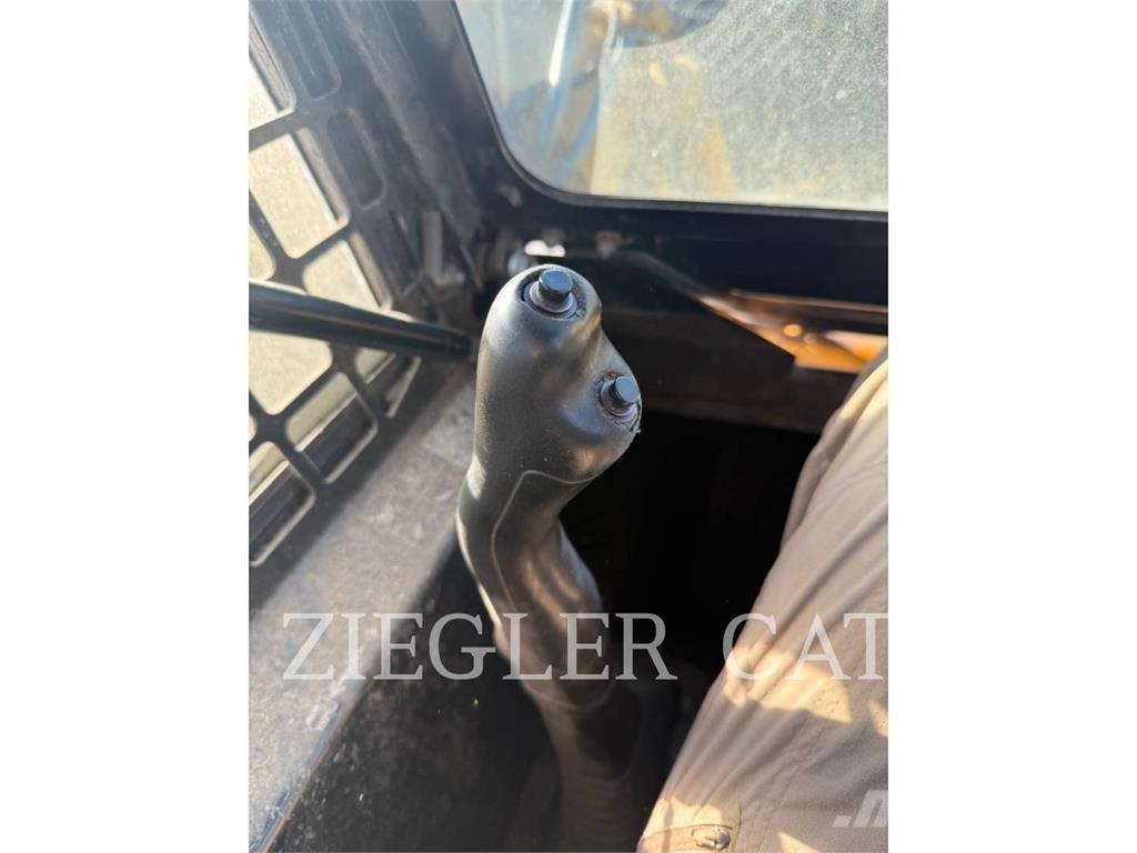 John Deere & CO. 270 Kompaktlastere